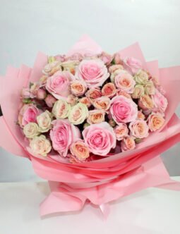 Mixed Rose Bouquet